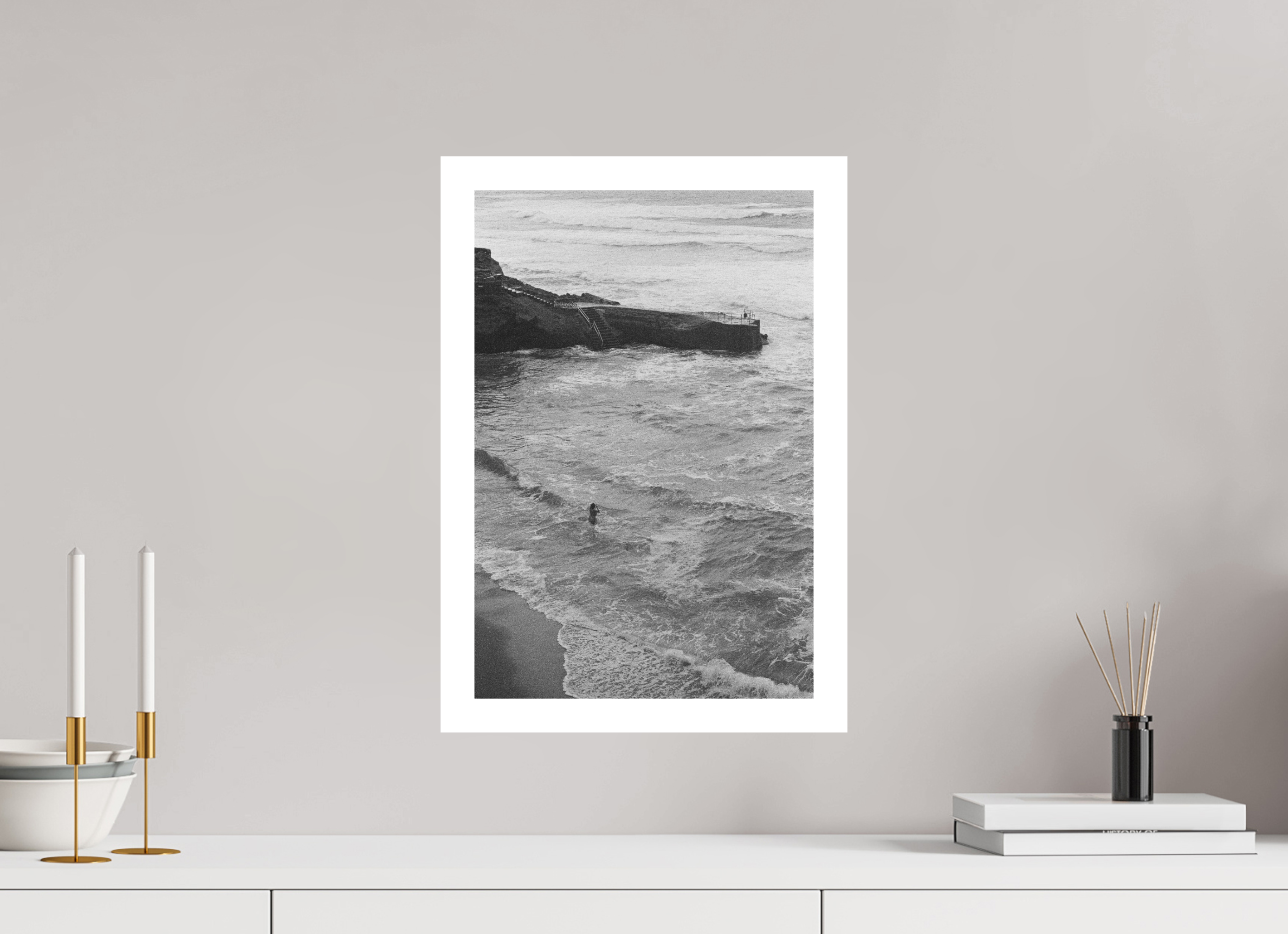 30 x 45 cm, Luxe Paper Print unframed femme de marin