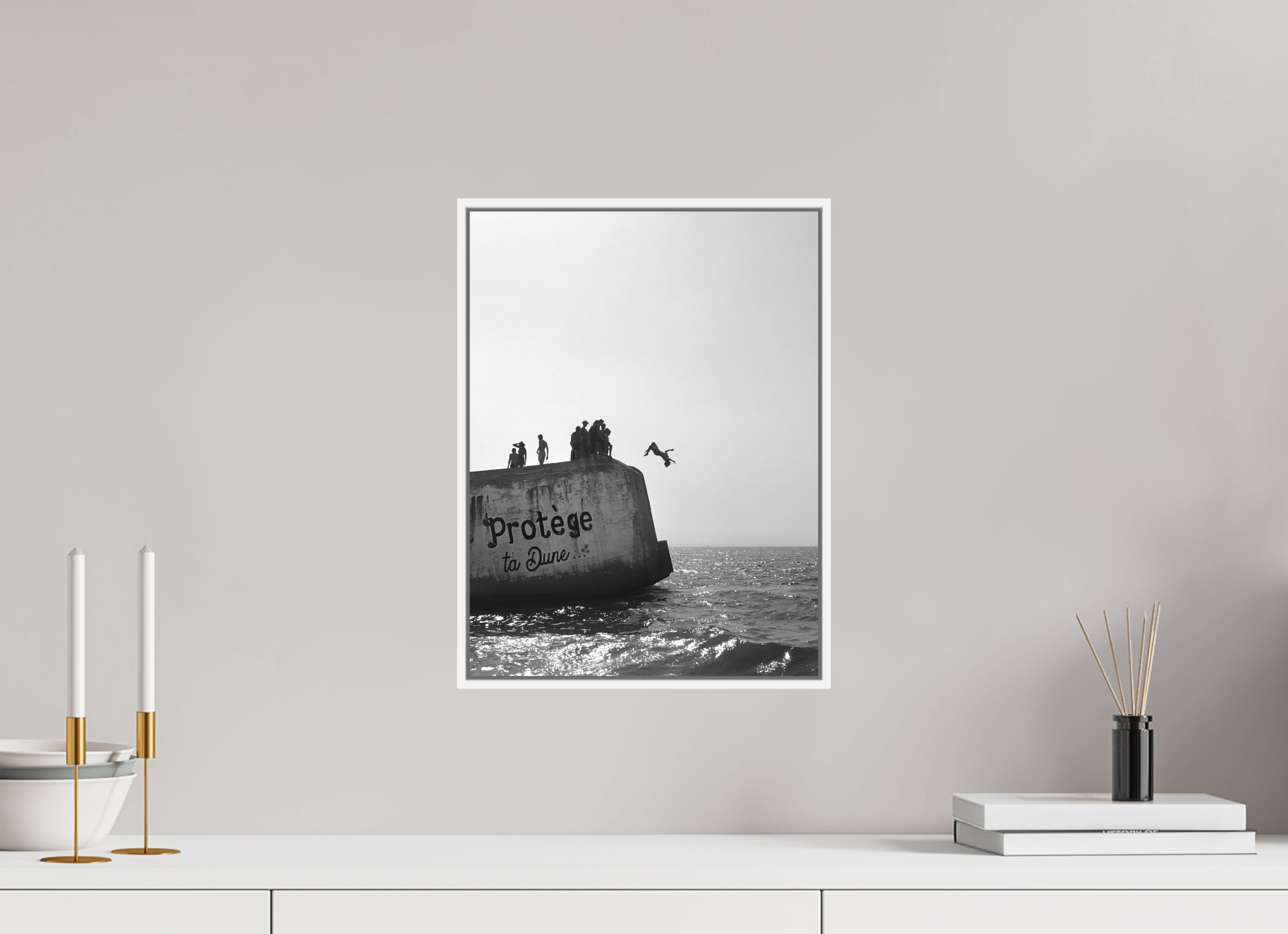 30 x 40 cm, Luxe Paper on Dibond with White Floater Frame protège ta dune